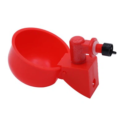 Peminum Puting Plastik Ayam